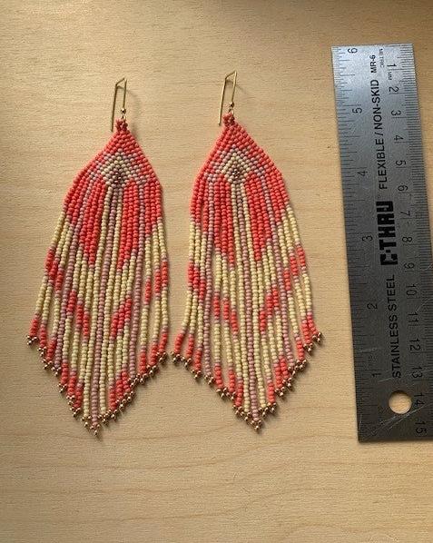 north star and sun rays- coral pink